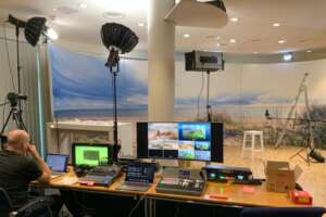 Livestream control desk, set design mobile streaming studio Hamburg Kiel Rostock Marburg region